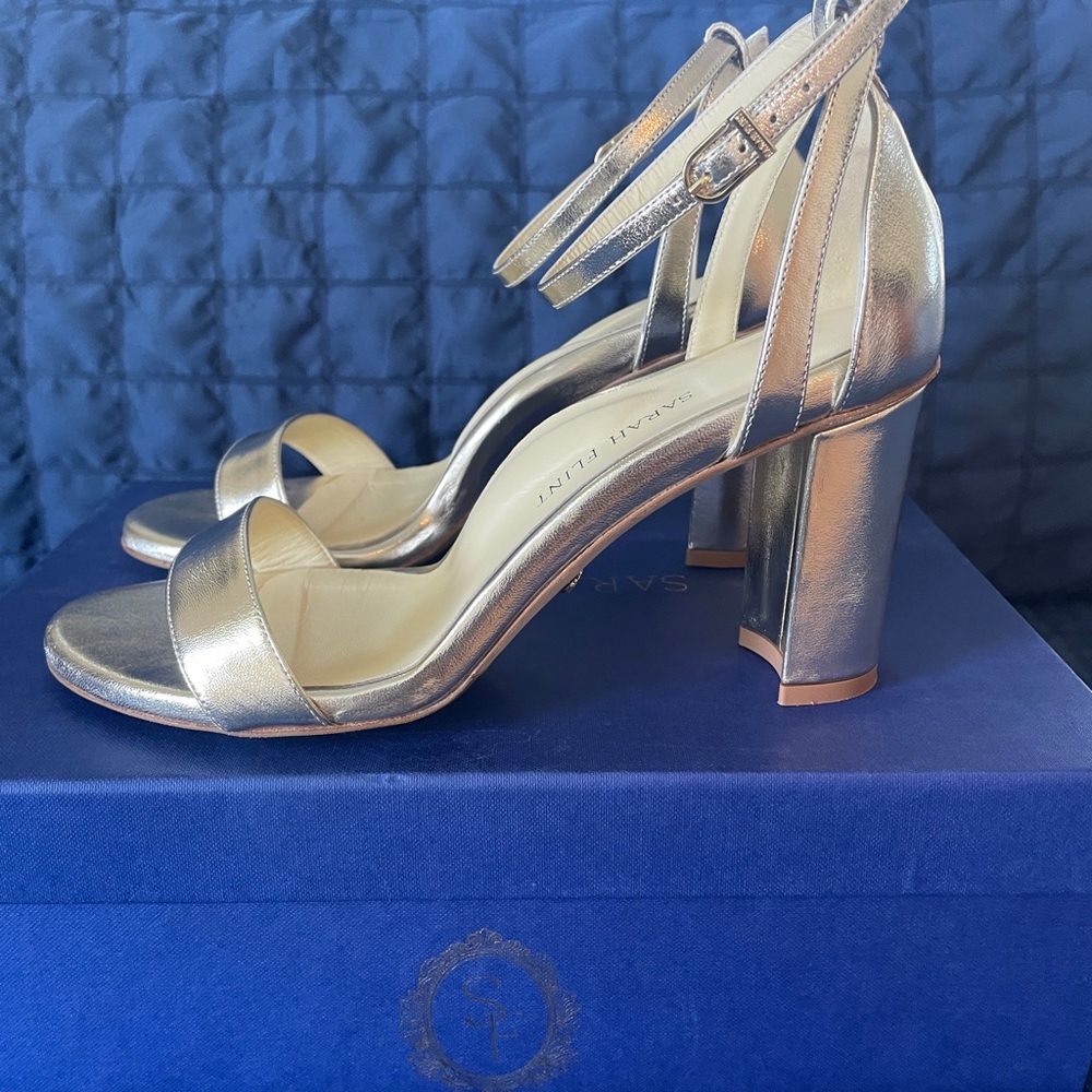 Sarah Flint - Perfect Block Sandal in Metallica Gold - Size 7.5